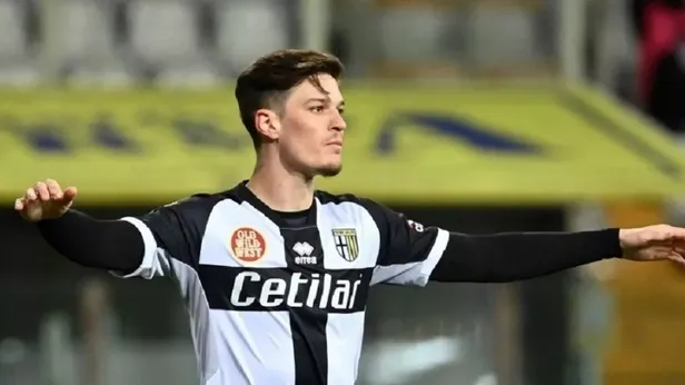 besiktasin-alanyaspor-karsisinda-tamam-mi-devam-mi-maci-1637357275008.jpeg Beşiktaş'ın Alanyaspor karşısında tamam mı devam mı maçı-8