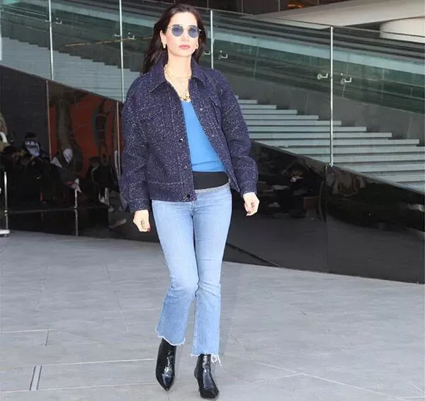 1645298130694.jpeg Sosyetik güzel Şirin Yalçın'dan alkış alan hareke! Simitçinin yanına gidip...-8