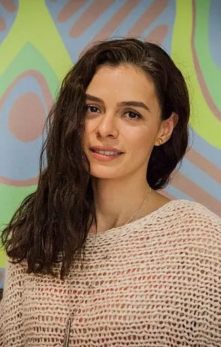 Özge Özpirinçci'den sevgilisi Burak Yamantürk'e tatil sürprizi