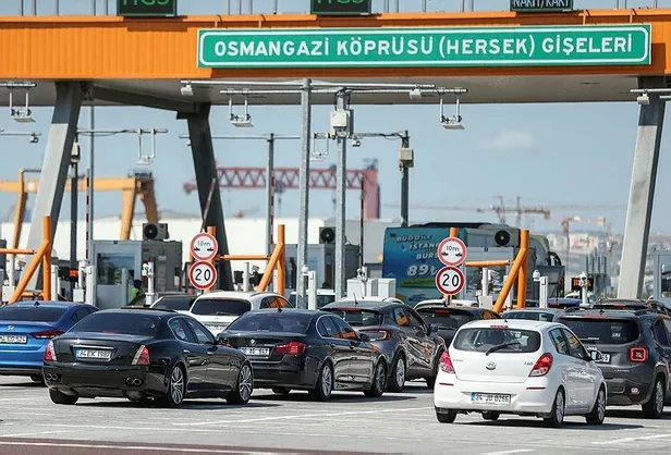 osmangazi-koprusu-ve-istanbul-izmir-otoyolu-bayramda-ulasima-deva-oldu-baskan-erdogan-bu-herkesin-harci-degil-1658159386063.jpeg