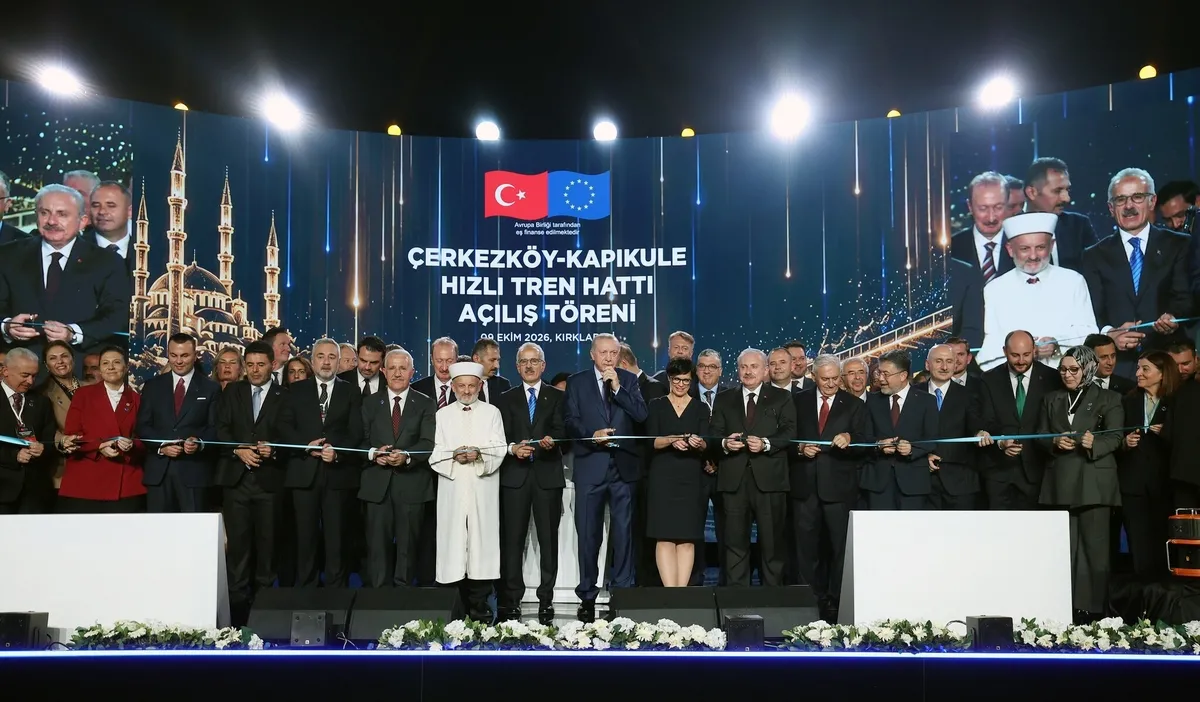 baskan-erdogan-cerkezkoy-kapikule-demir-yolu-hattini-hizmete-acti-ekonomiye-buyuk-katki-saglayacak-1791552098953.jpeg Başkan Erdoğan, Çerkezköy-Kapıkule Demir Yolu Hattı'nı hizmete açtı: Ekonomiye büyük katkı sağlayacak-4