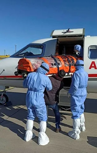 Türkiye'den sınır ötesi operasyon: İsveç'teki Türk hasta Emrullah Gülüşken ambulans uçakla Ankara'ya getirildi