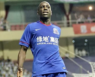 Demba Ba’nın forma numarası belli oldu!