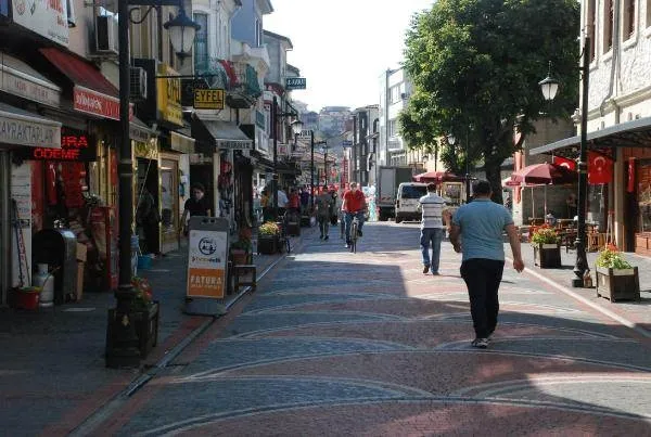 Valilik az önce açıkladı! Afyonkarahisar'da bir ilçede sokağa çıkma kısıtlaması-3