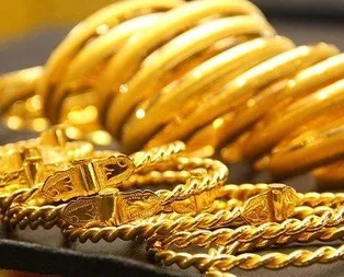 Yastık altından 4.4 ton çıktı