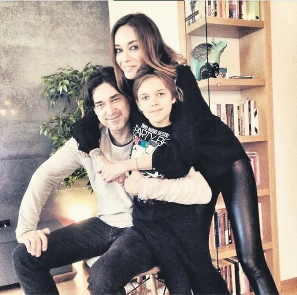 simsek-etkisi-unlu-manken-sema-simsekten-eski-es-hakkindaki-aciklamalari-soke-etti-1684531099044.jpeg Ünlü manken Sema Şimşek'ten eski eşi Burak Hakkı hakkındaki açıklamaları şoke etti! "Burak’la da sevgilisiyle de..."-2