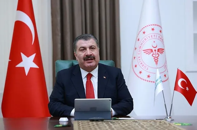 Sağlık Bakanı Fahrettin Koca'dan Bilim Kurulu sonrası 35 yaş üstüne müjde! Aşı sırası geldi...
