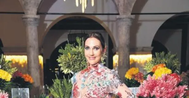 Meryem Uzerli'den 'Dominik' kreasyonu