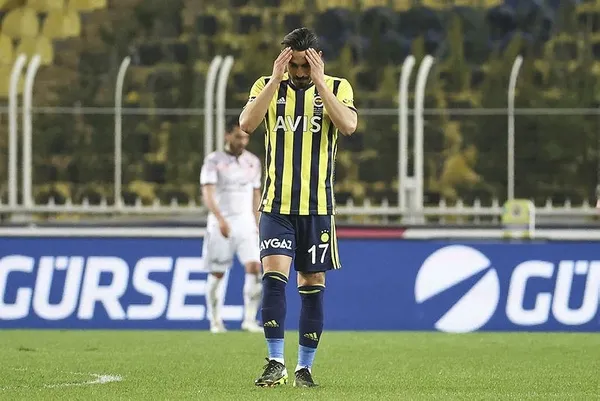 Fenerbahçe'de İrfan Can Kahveci büyük hayal kırıklığı yarattı! 15 maçta oynadı, hiç gol atamadı-8