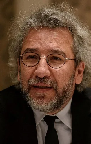 Son dakika: RTÜK, firari FETÖ'cü Can Dündar’ın illegal yayınlarını kapattırdı!