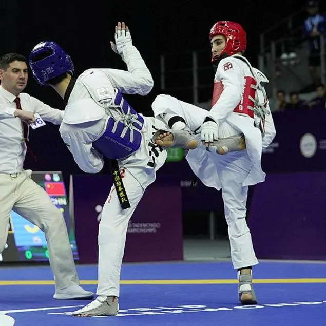 Hakan Reçber ve Nafia Kuş altın madalya kazandı