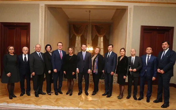 Bakan Albayrak'tan kritik görüşme-1