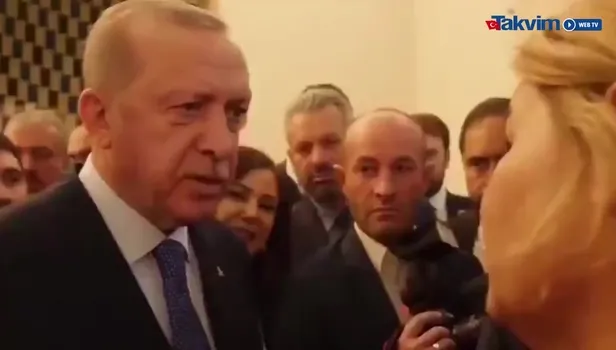 Başkan Erdoğan'dan ABD'li muhabirin 'endişeli misiniz?' sorusuna tokat gibi yanıt: Dimdik ayaktayım