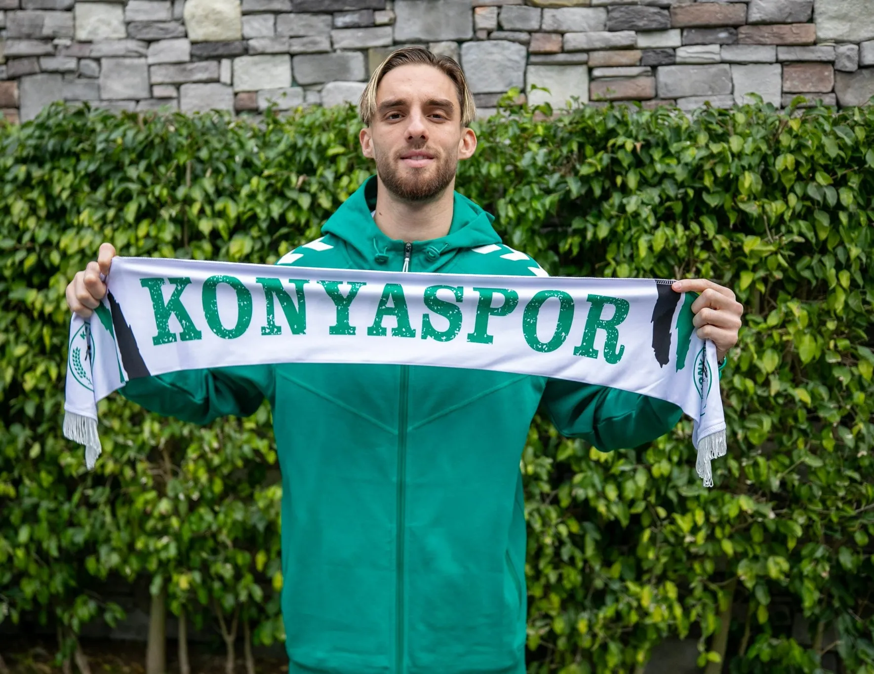 Berkan Kutlu resmen Konyaspor’da