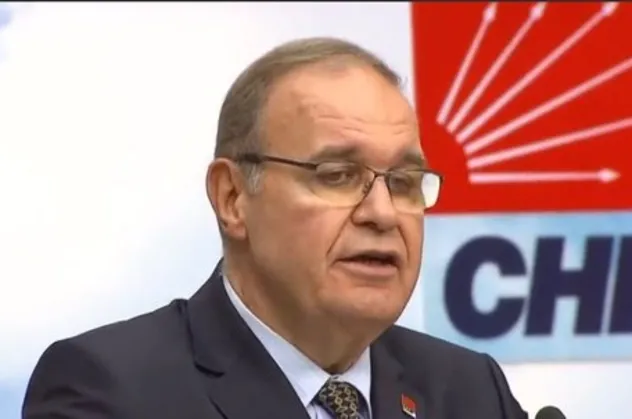 CHP Sözcüsü Faik Öztrak'ın o sözleri yine gündemde! Sosyal medya bu gafı konuşuyor: CHP haksızlığa adaletsizliğe sahip çıkar