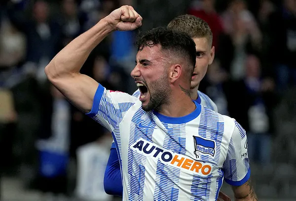 son-1-yilda-6-futbolcu-da-kanser-tespit-edildi-son-olarak-manuel-neuer-de-cilt-kanserine-yakalandi-1667462598280.jpg Son 1 yılda 6 futbolcu da kanser tespit edildi! Son olarak Manuel Neuer de cilt kanserine yakalandı-3