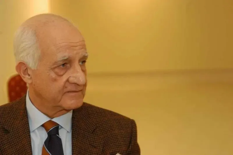 İnan Kıraç (Takvim.com.tr)