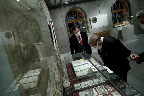 tbmm-baskani-mustafa-sentoptan-fransiz-polisinin-cocuklari-gozaltina-almasina-tepki-1604748570367.jpg TBMM Başkanı Mustafa Şentop'tan Fransız polisinin çocukları gözaltına almasına tepki-6