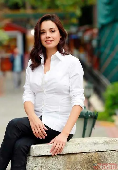 Olay, Şoförünün Direksiyon Hakimiyetini Kaybetmesi Sonucu Meydana Geldi. Namal Ve Çocukları Araç İçinde Büyük Panik Yaşadı.