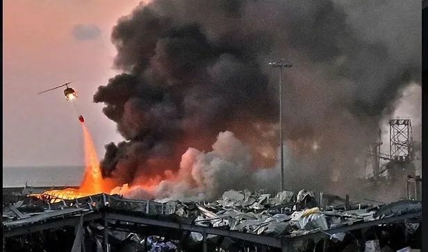 lubnan-beyrut-limanininda-meydana-gelen-patlamanin-pesini-birakmiyor-13-ulkeden-uydu-goruntuleri-istendi-1620142901736.jpeg Lübnan Beyrut Limanı'nında meydana gelen patlamanın peşini bırakmıyor! 13 ülkeden uydu görüntüleri istendi-2