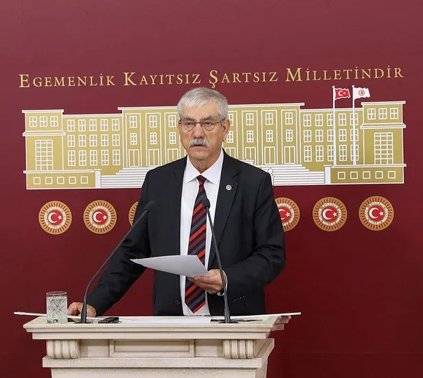 CHP'li Kani Beko'dan 'çıplak semazen' savunması: Tepki gösterenlere "yobaz ve sapkınlar" dedi-3