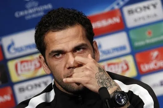 Dünya Alves'in bu hareketini konuşuyor-4