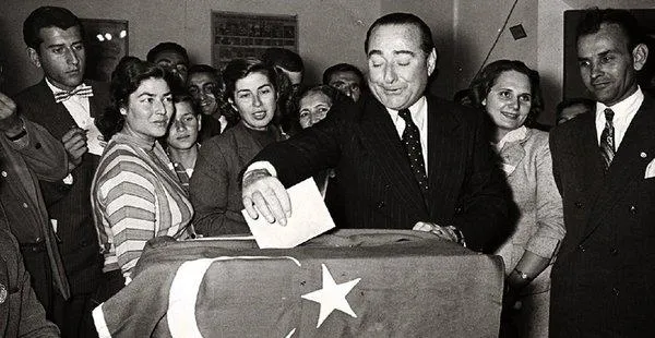 Türk demokrasi tarihinde dönüm noktası! 'Beyaz ihtilal' 72 yaşında!-4