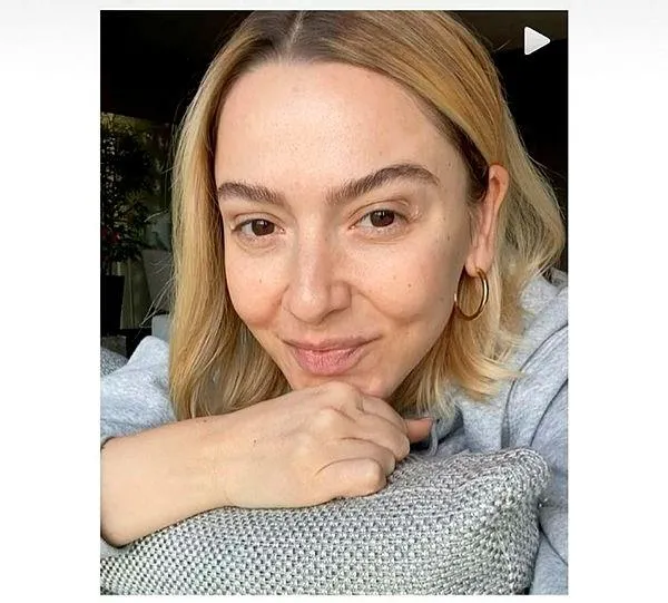 hadisenin-ortaya-cikan-fotografi-saskina-cevirdi-pozlariyla-olay-olan-isim-bu-kez-yok-artik-dedirtti-inanilmaz-degisim-1623876582835.jpeg Hadise'nin ortaya çıkan fotoğrafı şaşkına çevirdi! Pozlarıyla olay olan isim bu kez 'yok artık' dedirtti! İnanılmaz değişim-2