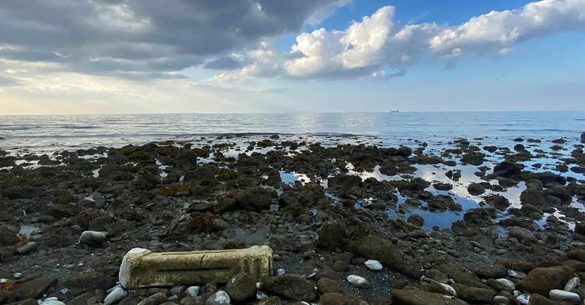 İşte depremin etkisi! Hatay Arsuz’da deniz suyu 20 metre çekildi!