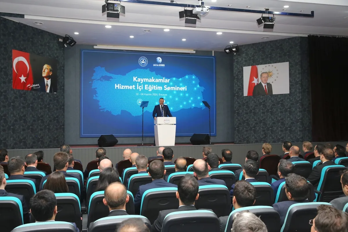 sokak-hayvanlari-icin-yeni-mesaj-bakan-ciftci-acikladi-bakimevlerinin-kapasitesi-artiriliyor-1780396513232.jpeg Sokak hayvanları için yeni mesaj! Bakan Çiftçi açıkladı: Bakımevlerinin kapasitesi artırılıyor | Mülki idareye sosyal medya uyarısı-3