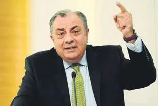 Türkeş’i bekliyor
