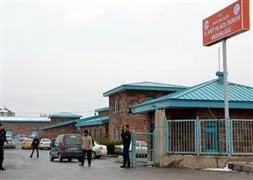 Deprem yönetmeliğine uygun yapılan tek bina