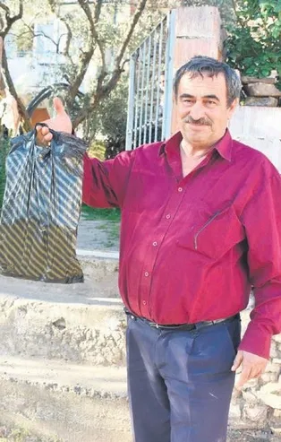 Yer: Aydın... Vicdanlı hırsız çaldığı teybi sahibine geri iade etti