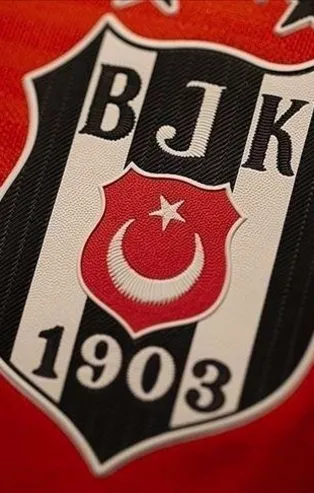 Beşiktaş'ta yetki krizi istifa ile sonuçlandı! Erdal Torunoğullları görevini bıraktı