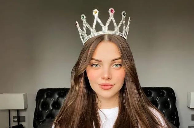 Aslı Güler YouTube üzerinden Kendall Jenner ile makyaj sırlarını konuşacak