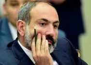 Son dakika: Ermenistan karışıyor! Göstericiler hükümet binasını bastı