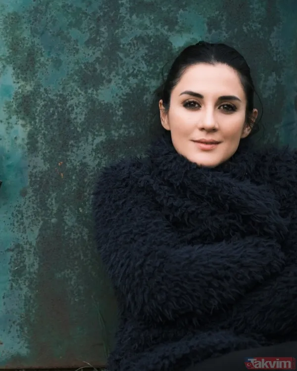 Ateş Kuşları’nın Nazmiye’si Boncuk Yılmaz’ın eşi de kendi gibi oyuncu çıktı! Duyan inanamadı! Meğer 10 yıllık eşiyle aynı dizidelermiş... - 2