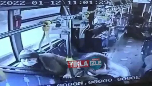 İstanbul Sarıyer'de 2 İETT otobüsünün çarpıştığı kaza kamerada