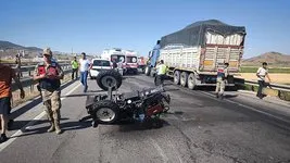 Gaziantep’te feci kaza | TIR traktörü ikiye böldü: 2 yaralı