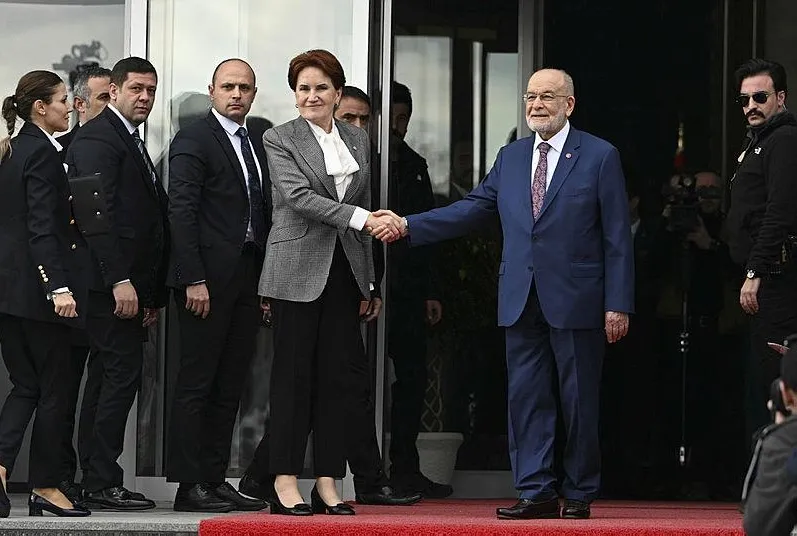 Akşener FETÖ formülüyle koalisyona döndü!