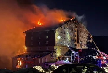 Grand Kartal Otel'deki yangın hakkında şok detay! Bolu Belediyesi'nin yangın minderi patlamış