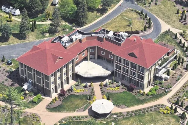 ABD'de faaliyet gösteren FETÖ bağlantılı bir okulunun müdürü, 450 bin dolar ile Avustralya'ya kaçtı