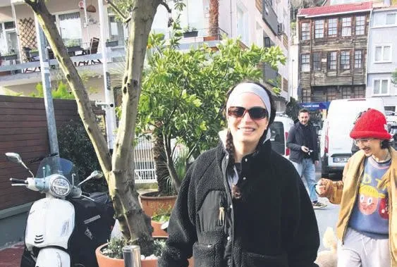 İşin aslı oyunculuk