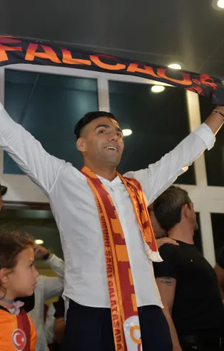 Hıncal Uluç'tan flaş Radamel Falcao yorumu: Galatasaray'a gelişi mi daha çok önemli yoksa....