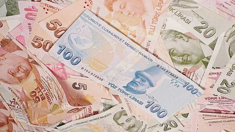 yastik-alti-para-birikimi-olan-bankaya-kostu-50-100-bin-tl-mevduat-hesabi-olana-katmerli-hos-geldin-faizi-1706534416906.jpg 250 bin TL mevduat hesabı olana katmerli hoş geldin faizi! Yastık altı para birikimi olan bankaya koşuyor-4