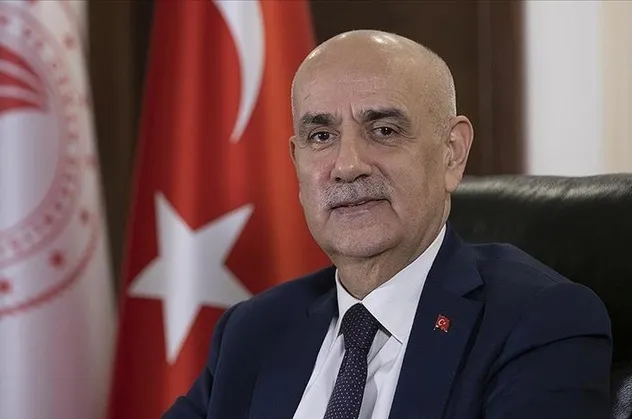 Tarım ve Orman Bakanı Kirişci'den flaş açıklamalar: 1 yıl ekmeden boş tutanın tarlası kiralanacak!