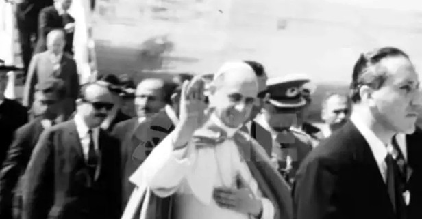 Arşivler 1967'ye açıldı! Kültür ve Turizm Bakanlığı Türkiye'ye ilk Papa ziyaretini paylaştı