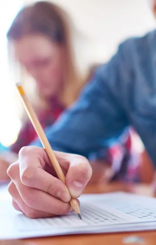 Türkiye Bursları 2021 başvuru tarihleri nedir? Türkiye Bursu başvuru nasıl yapılır? YTP Türkiye Bursları kimlere verilir?