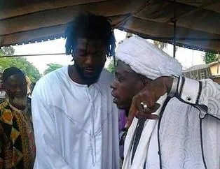 Adebayor müslüman oldu