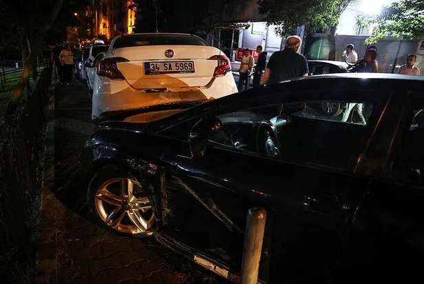 İETT otobüsünün yaptığı kazanın görüntüleri ortaya çıktı: 17 araca çarptığı anlar kamerada!-6